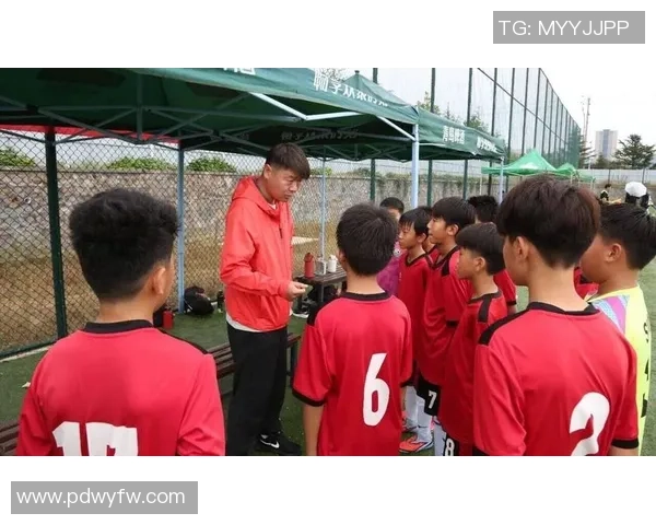 章丘足球丁球星闪耀赛场带动家乡青少年热情掀起绿茵运动风潮 章丘足球丁球星闪耀赛场带动家乡青少年热情掀起绿茵运动风潮