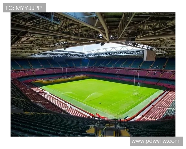 苏格兰男足球星的荣耀征程与绿茵场上不屈精神的辉煌传奇